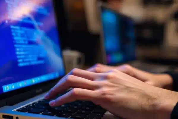 Cybersecurite: attention, donnees en danger