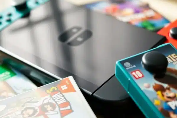 Image de la Nintendo Switch 2 avec des jeux