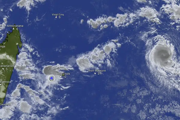 Cyclone Tropical Dudzai : Suivi en temps réel et dernières prévisions