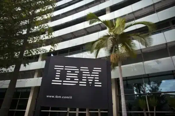 IBM : Evercore ISI relève son objectif de cours à 330 $ contre 315 $