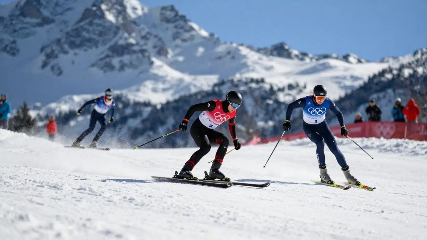 Athlètes en action aux Jeux Olympiques d'Hiver Milan-Cortina 2026.