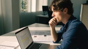 Comment optimiser son contenu pour Google AI Overviews
